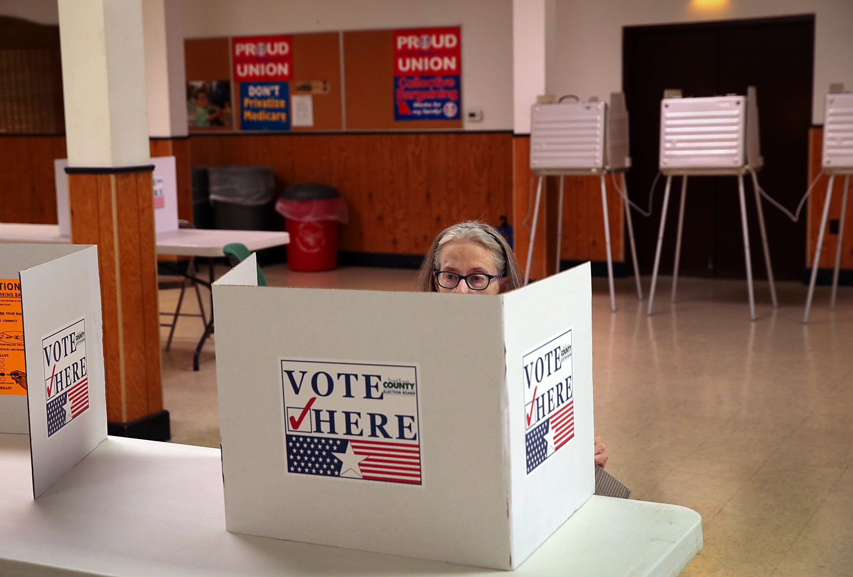 Voters fill two empty seats on County Council